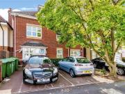 2 Bedroom Apartment Southampton Southampton 93156181