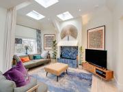 2 Bedroom Apartment To Let