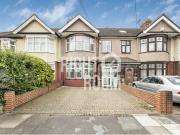 2 bedroom Apartment to let Beattyville Gardens, Ilford