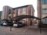 2 Bedroom Apartment To Let in Annlin Wes