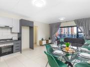 2 Bedroom Apartment To Let in Bedford Gardens