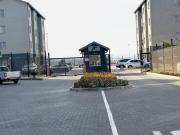 2 bedroom apartment to let in bridge.