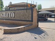 2 Bedroom Apartment To Let in Bult South