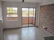 2 Bedroom Apartment To Let in Dorandia