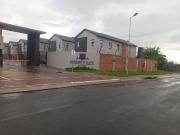 2 Bedroom Apartment To Let in Equestria