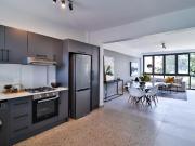2 Bedroom Apartment To Let in Illovo