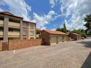 2 Bedroom Apartment To Let in Monavoni