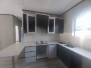 2 Bedroom Apartment To Let in Montana