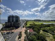 2 Bedroom Apartment To Let in Mouille Point