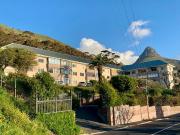 2 Bedroom Apartment To Let in Sea Point