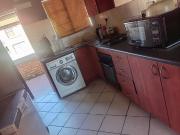 2 Bedroom Apartment To Let in Vorna Valley | Waterfall...