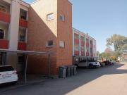 2 Bedroom Apartment To Let in Waterkloof Glen