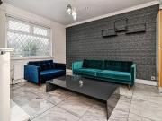 2 bedroom apartment to rent