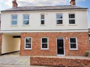 2 bedroom apartment to rent