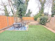 2 bedroom apartment to rent