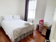 2 bedroom apartment to rent