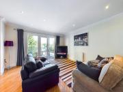 2 bedroom apartment to rent