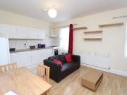 2 bedroom apartment to rent