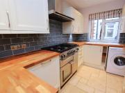 2 bedroom apartment to rent