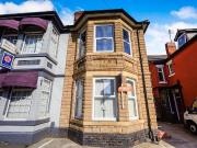 2 bedroom apartment to rent