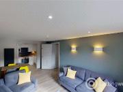 2 Bedroom Apartment to Rent at Bridge, Craiglockhart,...