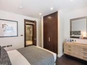 2 Bedroom Apartment to Rent in Charles Clowes Walk,...