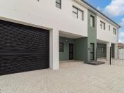 2 Bedroom apartment to rent in Wetton, Cape Town