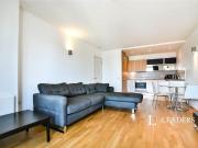 2 bedroom apartment to rent Skyline Central 2, 49...