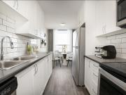 2 Bedroom Apartment Toronto ON 90379686
