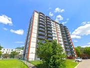 2 Bedroom Apartment Toronto ON 96295404