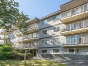 2 Bedroom Apartment Victoria BC 90784090