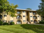 2 Bedroom Apartment Waterloo ON 96247411