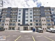 2 Bedroom Apartment Windsor ON 98464261
