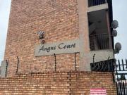 2 bedroom apartments in kempton park