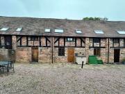 2 Bedroom Barn Conversion Character Property