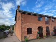 2 Bedroom Barn Conversion For Rent In North End