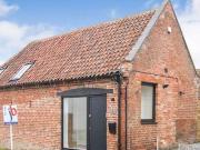 2 bedroom barn conversion for sale in Barnby Lane...