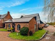 2 Bedroom Barn Conversion For Sale In Lower Twydall Lane