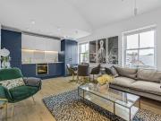 2 bedroom block of apartments for rent in Mitcham Lane, SW16