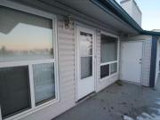 2 Bedroom Bright & spacious 2 bed 1 bath...