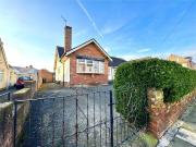 2 Bedroom Bungalow Blackpool Blackpool 89829056