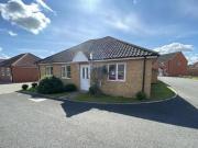 2 Bedroom Bungalow For Rent In Brundall