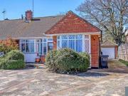 2 Bedroom Bungalow For Rent In Chigwell, Essex