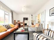 2 Bedroom Bungalow For Rent In Hove, East Sussex