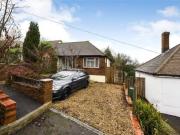 2 bedroom bungalow for rent in Maple Way, Coulsdon,...