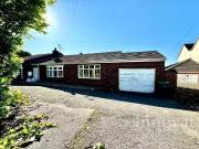 2 bedroom bungalow for rent in Oakham Road, Oldbury, B69