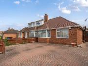 2 bedroom bungalow for sale