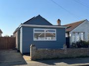 2 bedroom bungalow for sale