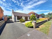 2 bedroom bungalow for sale