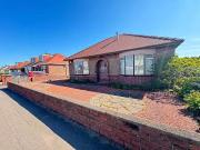 2 Bedroom Bungalow For Sale In Adamton Road South,...